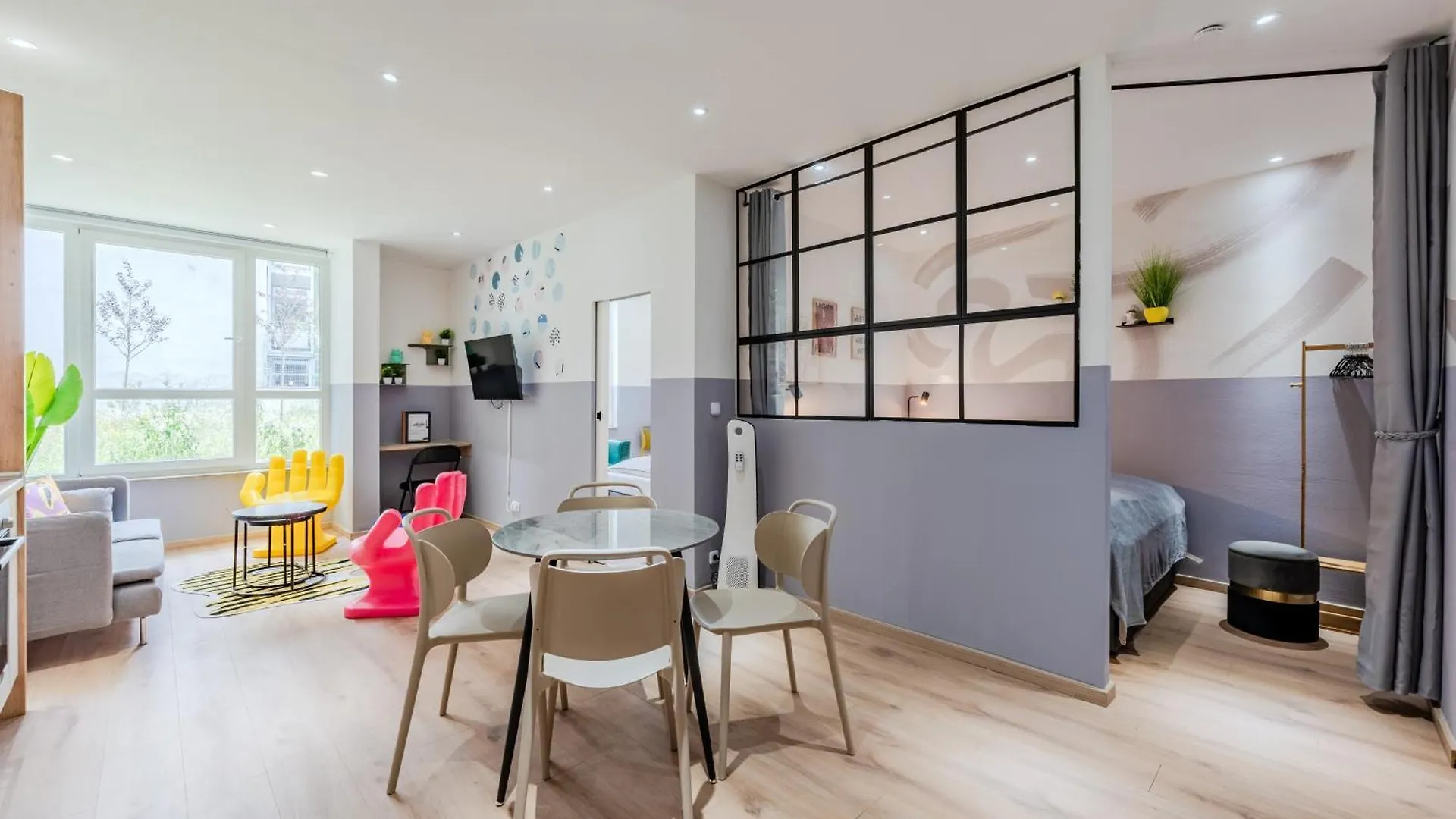 Artsy Apartment In Central Berlin - Self Check In Germania